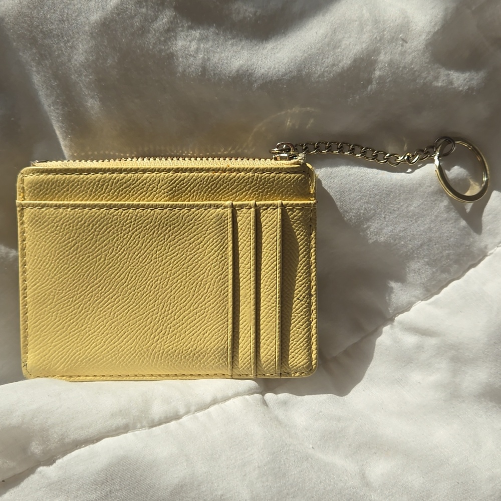 Yellow Fake Leather Card Holder And Keychain Mother's Day Gift For Mom - Picture 4 of 8
